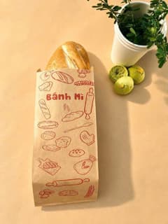 Túi giấy bánh mì - Mix nhiều mẫu in sẵn (100 cái/xấp - 5.000 cái/thùng) (Giấy Kraft Trắng Và Nâu Nhật mịn,đẹp) - ảnh 4
