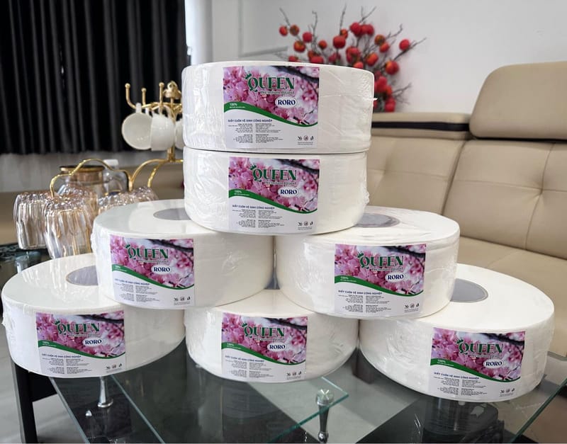 Giấy vệ sinh cuộn lớn Roro 700gram- Loại 1 ( 5 cuộn / cây) | KHĂN GIẤY - KHĂN ĂN - GIẤY VỆ SINH - GIẤY RÚT | Mã HHKG023_01