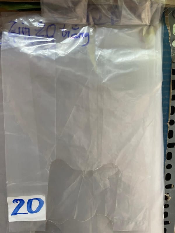 Túi xốp ZIN 2 quai - Trắng Mỏng Size 20 (ngang 20cm)( size túi 1kg) (25kg/bao) ( túi đựng 1 hộp cơm, rau, bánh) | TÚI XỐP | Mã HHTX013_02_03