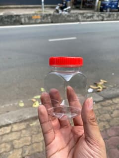 Hũ nhựa vuông nắp đỏ A048 (190ml)
 (24 hũ/lốc - 120 hũ/kiện) - ảnh 3