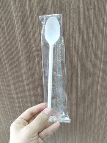 Muỗng dài 20cm_Trắng- Bọc màng BOPP (100 cái/túi - 2.000 cái/thùng) | Tổng kho phân phối đồ dùng 1 lần 1lan.vn