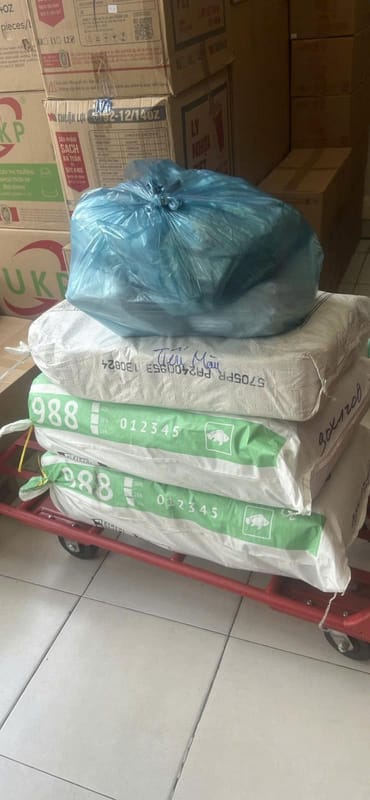 Túi bóng mỡ trắng thường size 35 - GAI (DÀY)