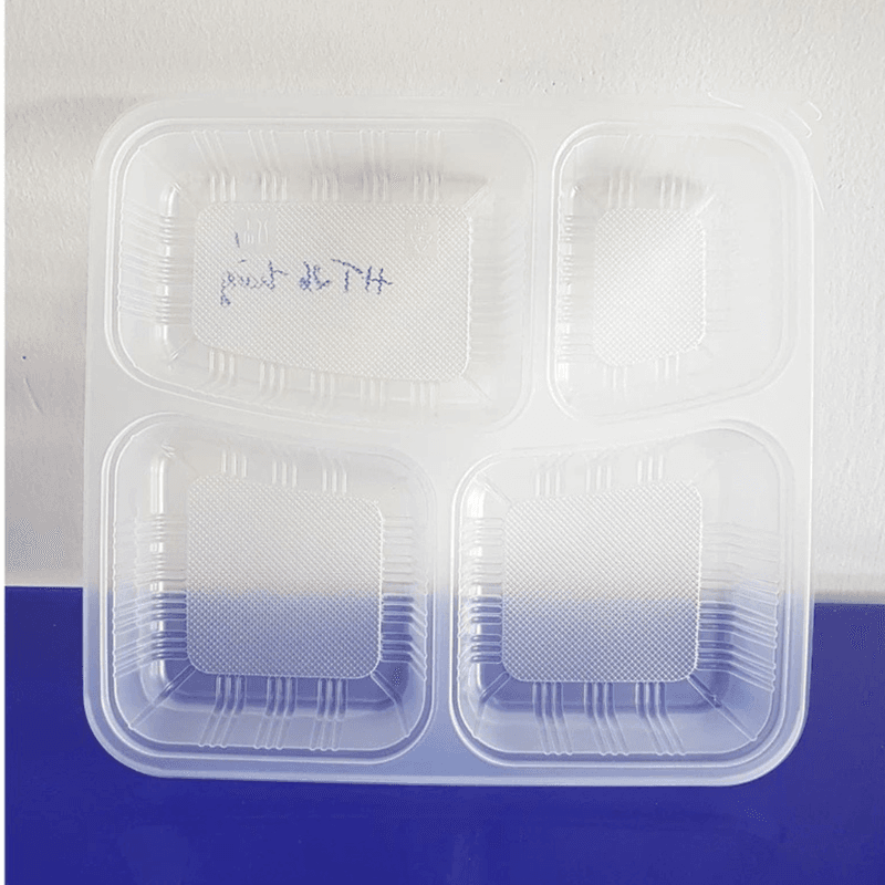 Hộp nhựa vuông -  4 ngăn HT26 ( PPT trắng ) - Size 21x21x4cm | HỘP NHỰA HT - HỘP CÓ NGĂN - KHÔNG NGĂN | Mã HHHN108_01